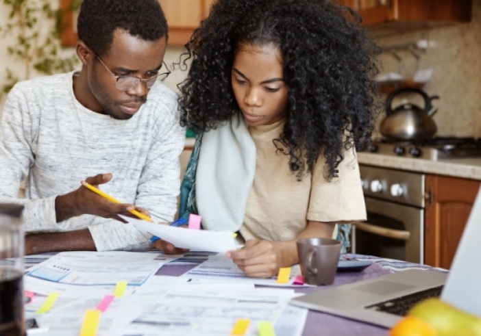 Illustration de l'article : C’est l’histoire d’un couple qui rappelle à l’administration qu’un couple, c’est deux personnes...