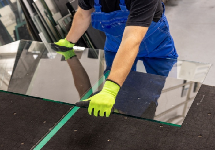 Illustration article : Contrôle fiscal : quand un vitrier n’est pas très clair…