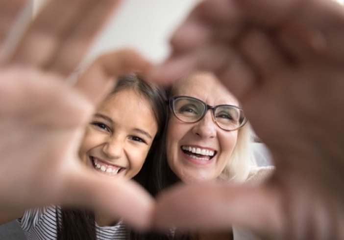 Illustration article : Dons familiaux exonérés : maintien de la limite d’âge de 80 ans ?