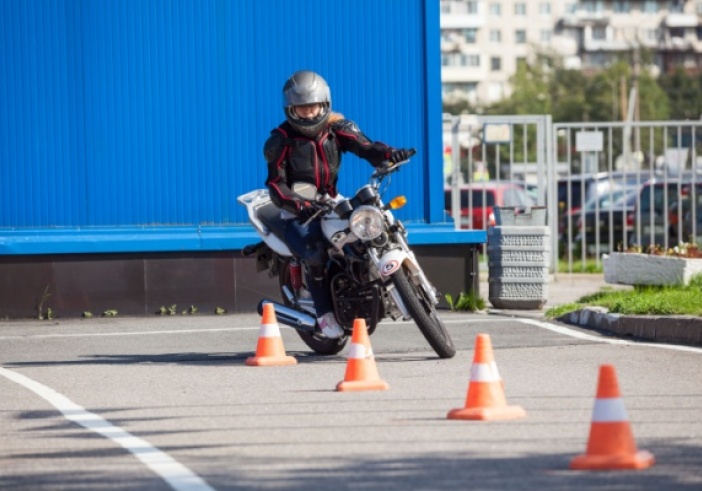 Illustration article : Permis moto : du nouveau  !