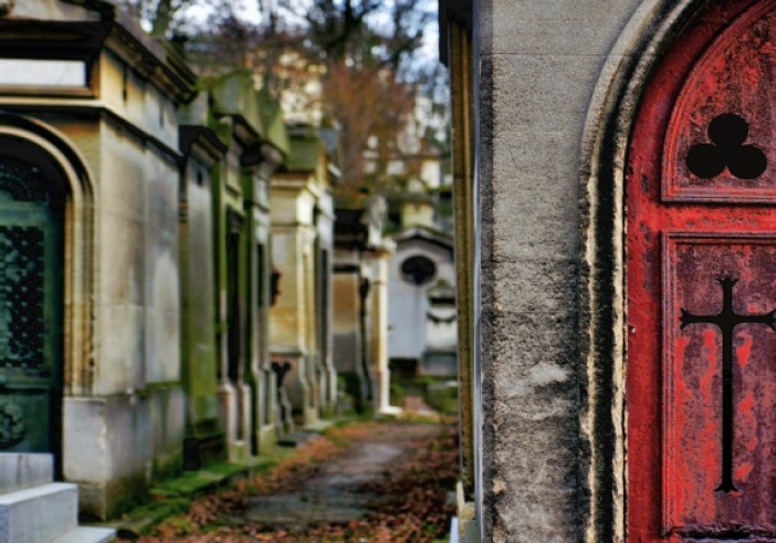 Illustration de l'article : Entreprises funéraires : aménagement des délais d’inhumation et de crémation