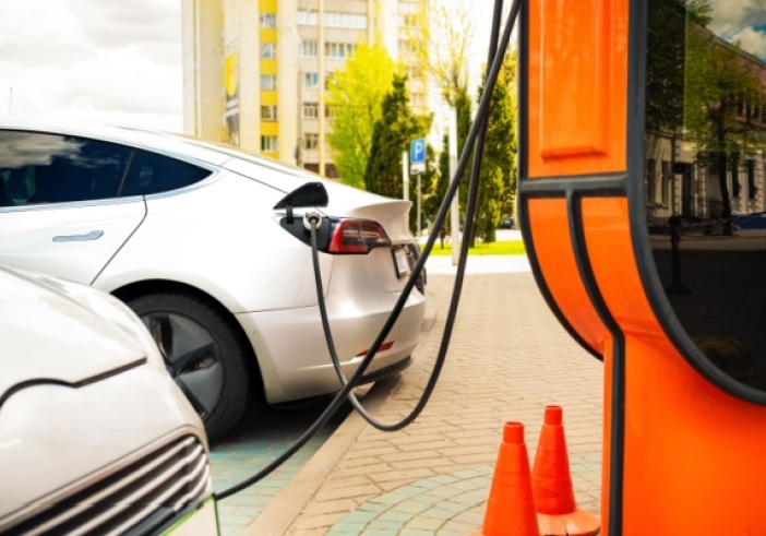 Illustration de l'article : Crédit d’impôt pour investissement productif Outre-mer : même pour les installations de bornes de recharge pour véhicules électriques ?