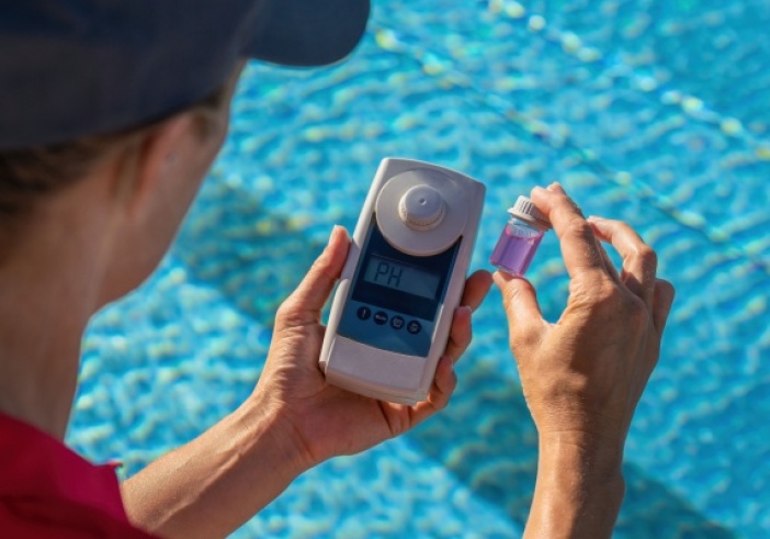 Illustration de l'article : Piscines collectives : évolution des mesures d’entretien des eaux