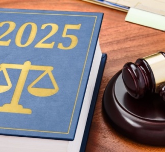 Illustration article : En attente de la loi de finances 2025 : des précisions bienvenues !