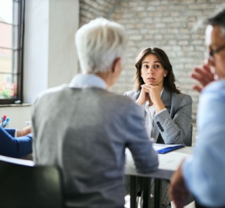 Illustration article : Embauche : le test du sac à main est illicite