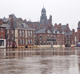 Illustration article : URSSAF : soutien aux employeurs bretons suite aux inondations